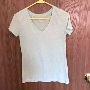 Form fitting v-neck